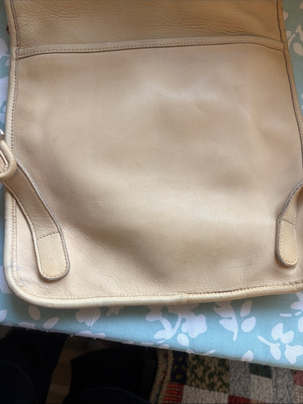 Coach Slim Hippie Backpack Beige Leather - Picture 2 of 9